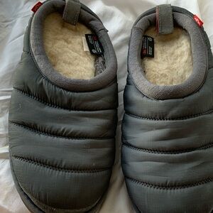 UGG Women's Gray Quilted Shearling-Lined Moccasin Slippers